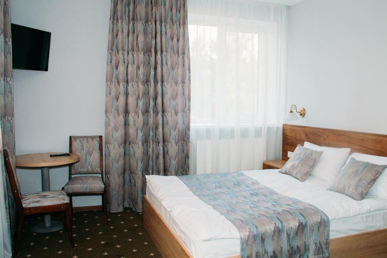 Hotel Rioro Mýrhorod Exterior foto
